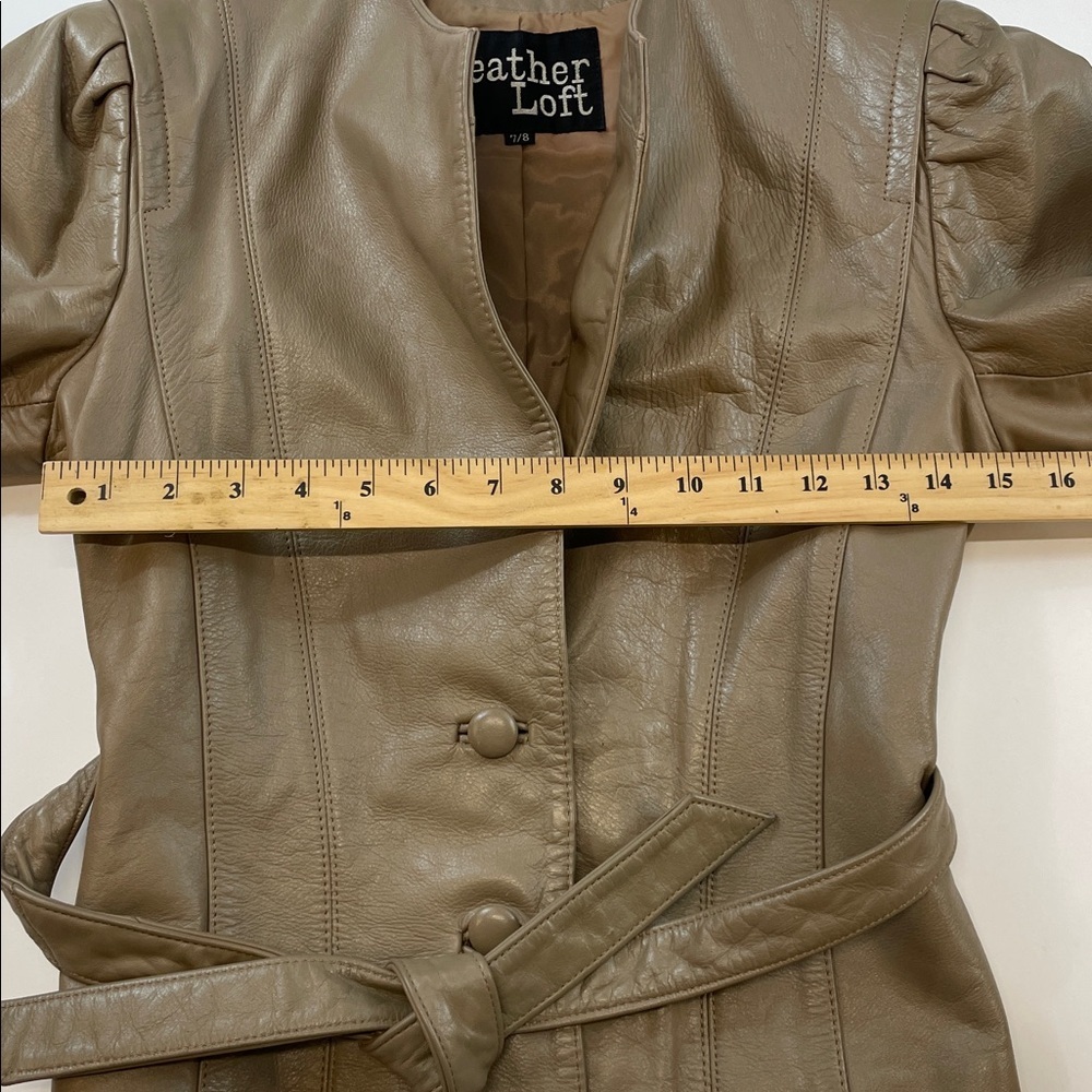 Leather Loft Taupe Genuine Leather Belted Jacket Women’s Sz 7/8 - Picture 4 of 7